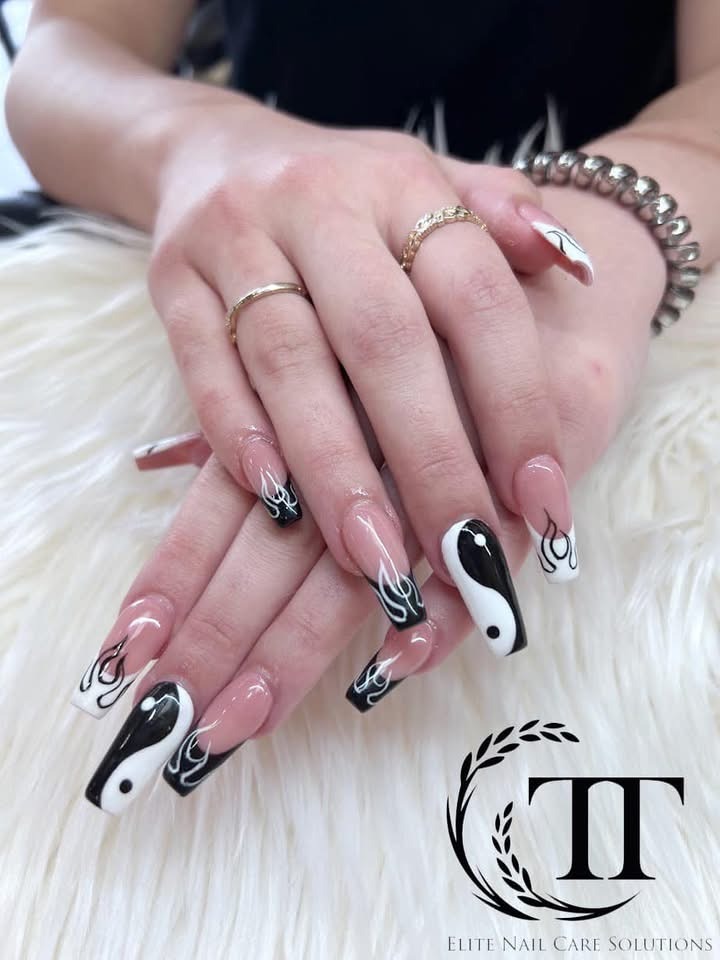 Yin Yang Flame Art at T-T Nails and Spa Warrensburg MO